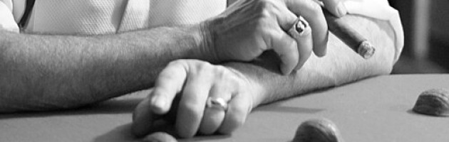 picture of a shell game