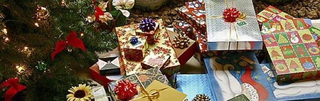 Tree and Christmas presents